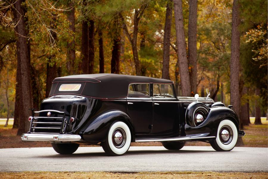  Packard Twelve Convertible Sedan 1938 года  (фото 28 из 42)